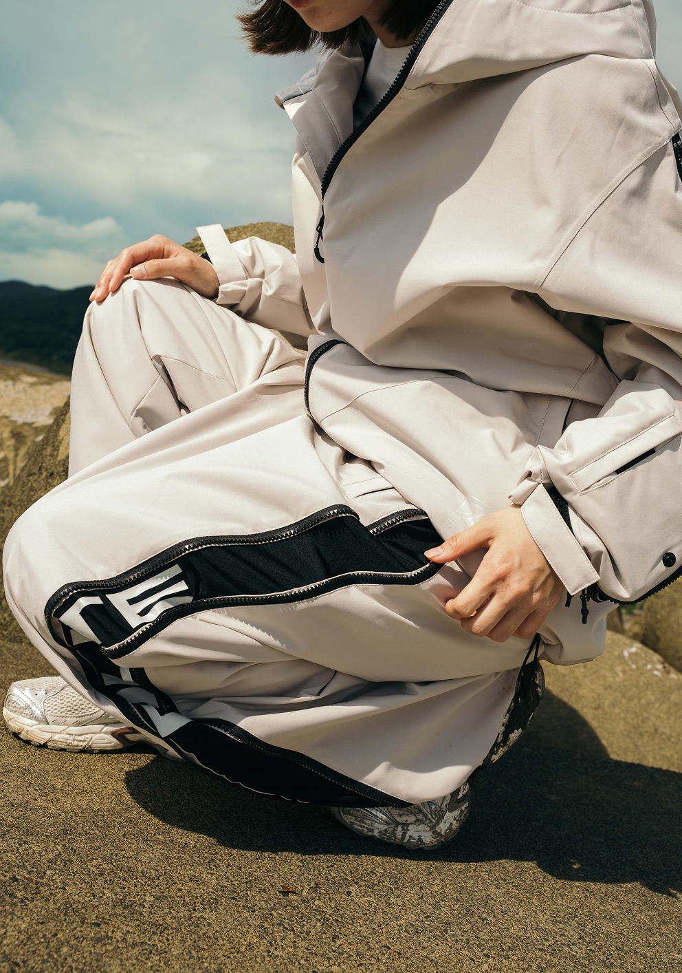 Dual Pants 4